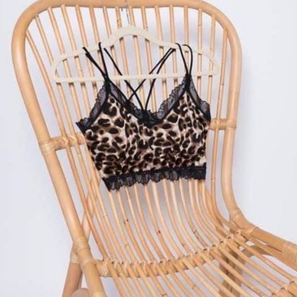 The BEST criss cross lace bralette..EVER! - Picture 3 of 5